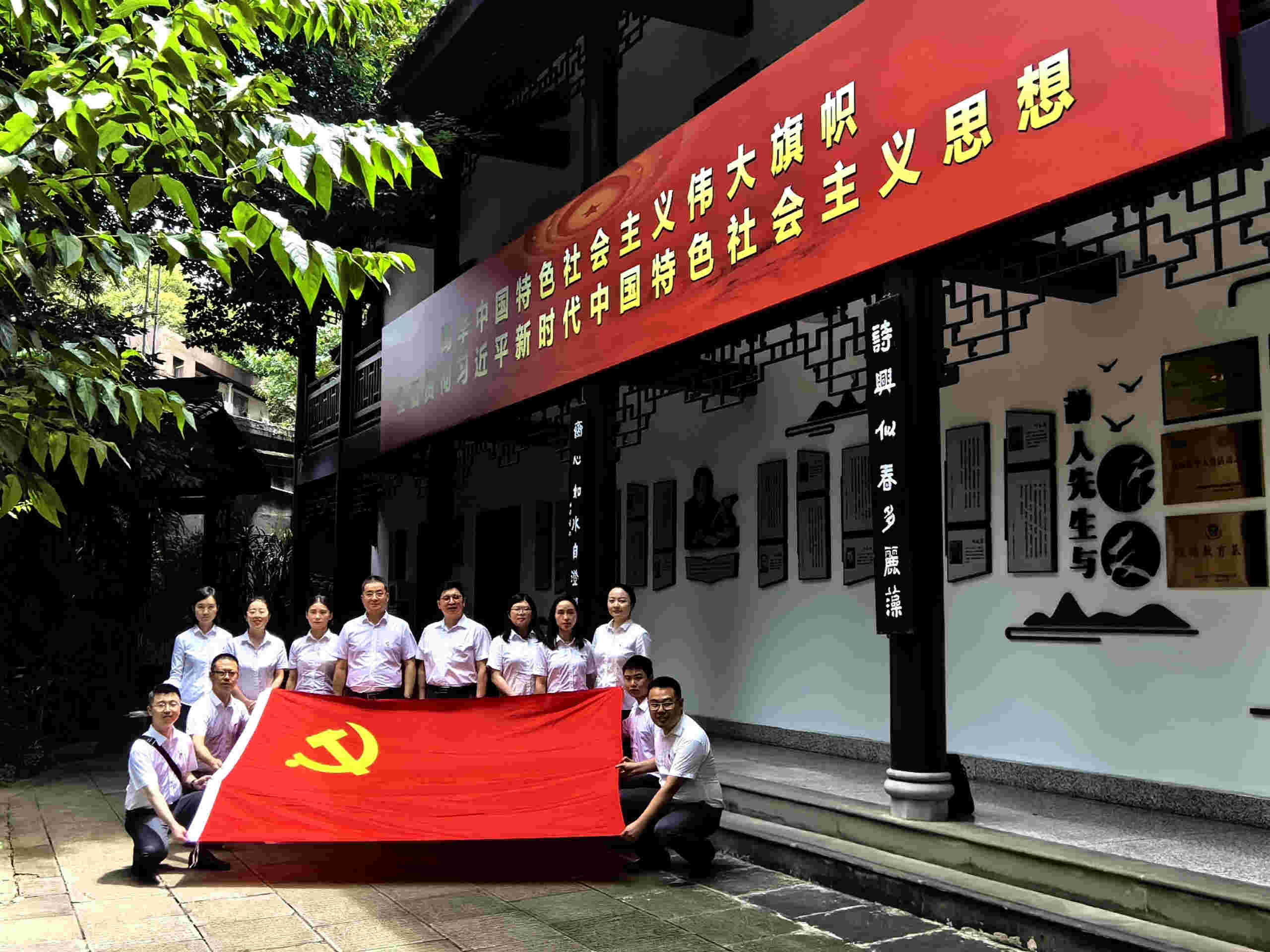 1719882048956302.jpg 1719882048956302.jpg